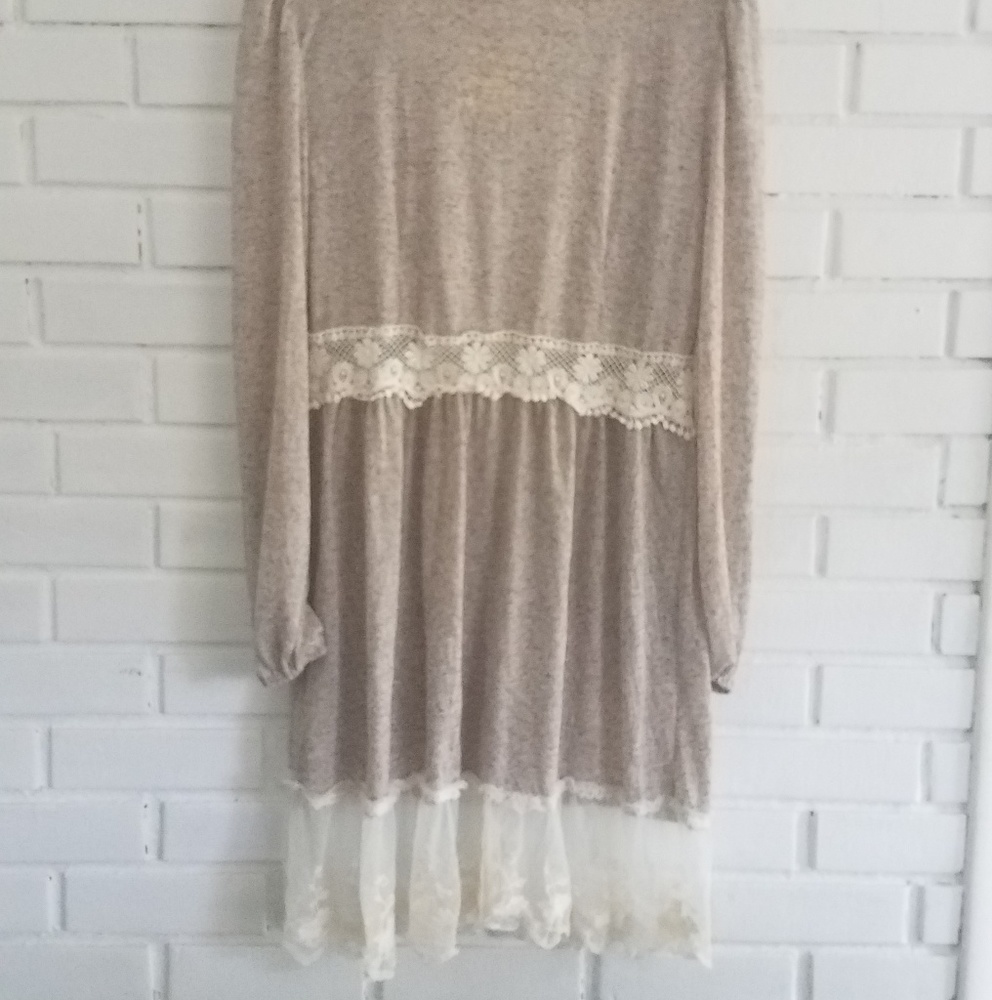 💥SALE💥A'REVE Women's Lace Trim Cardigan Sweater - Picture 2 of 5